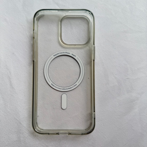 Spigen for iPhone 15 Pro Max Case, Ultra Hybrid MagFit - Picture 11 of 12